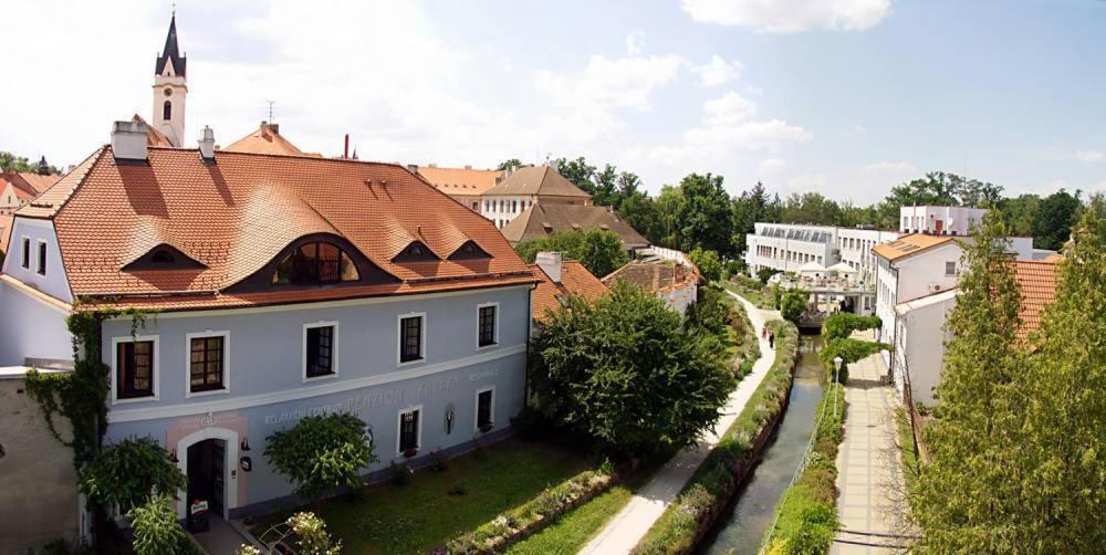 Penzion A Restaurace U Misku Třeboň Buitenkant foto